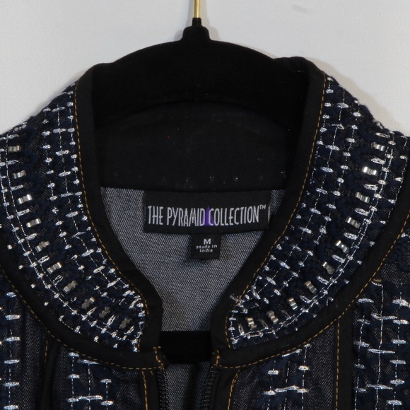 Pyramid Collection Zip-up Blue Denim Embroidered Jean Jacket Size Medium NWOT - Picture 4 of 8